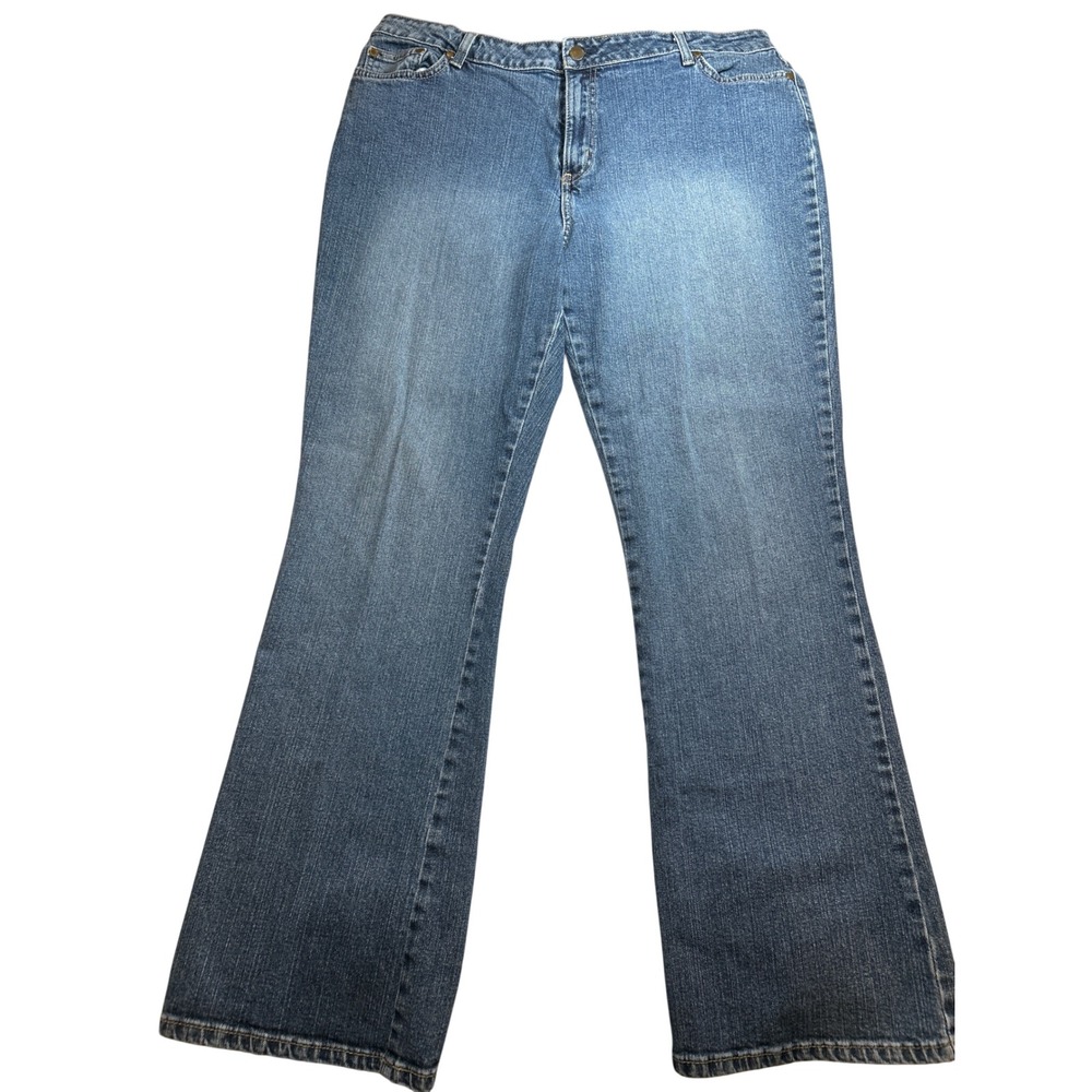 St. Johns Bay Woman Plus Size 20W Bootcut‎ Jeans Medium Wash Blue Stretch Denim